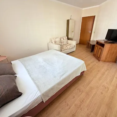 Апартамент Dkapartments Chateau Valon Слънчев бряг