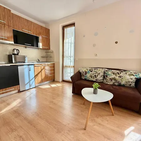 Апартамент Dkapartments Chateau Valon Слънчев бряг