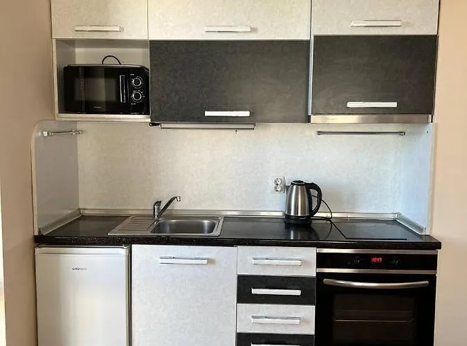 Dkapartments Chateau Valon * ساني بيتش